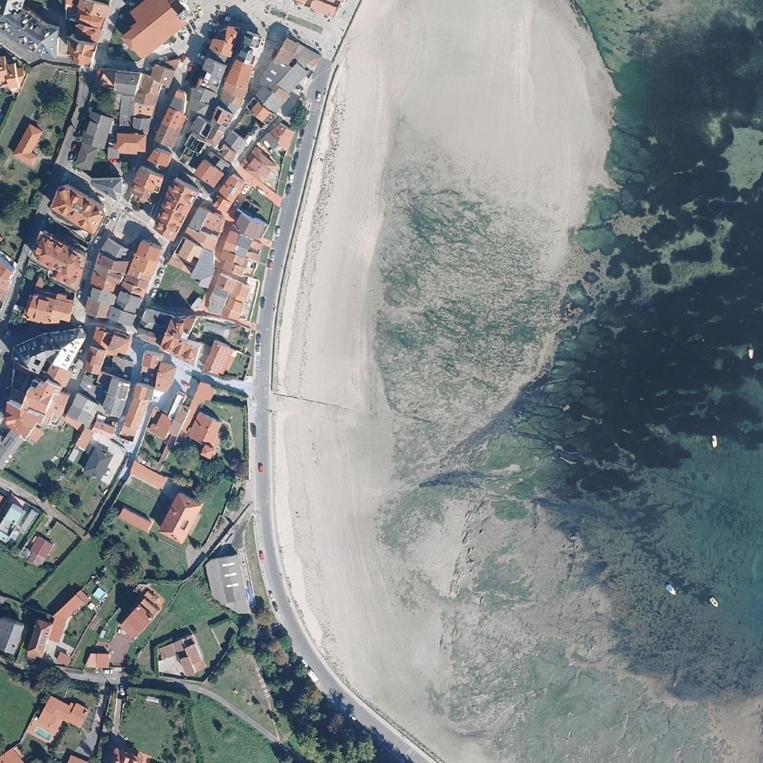 Aerial map of Praia de Ares