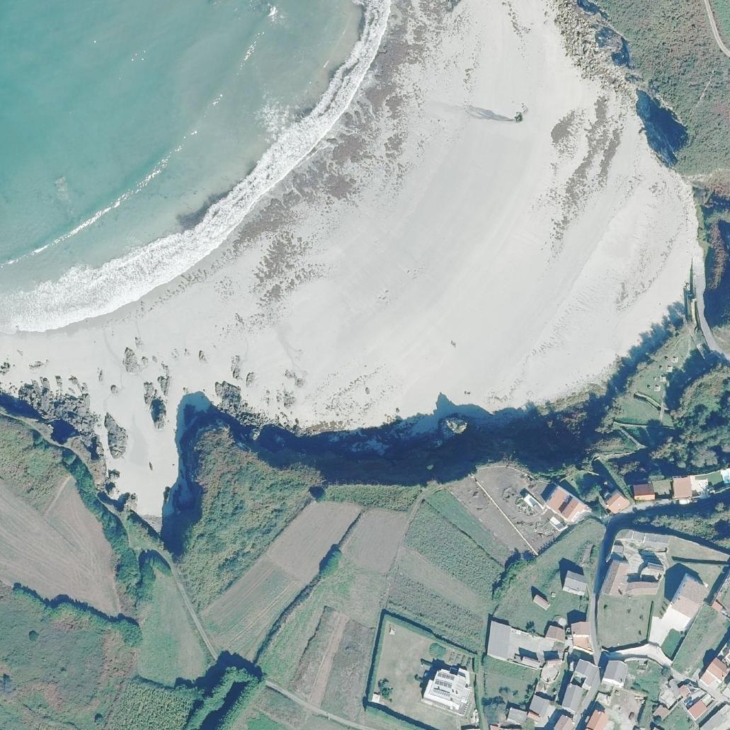 Aerial map of Praia de Beo
