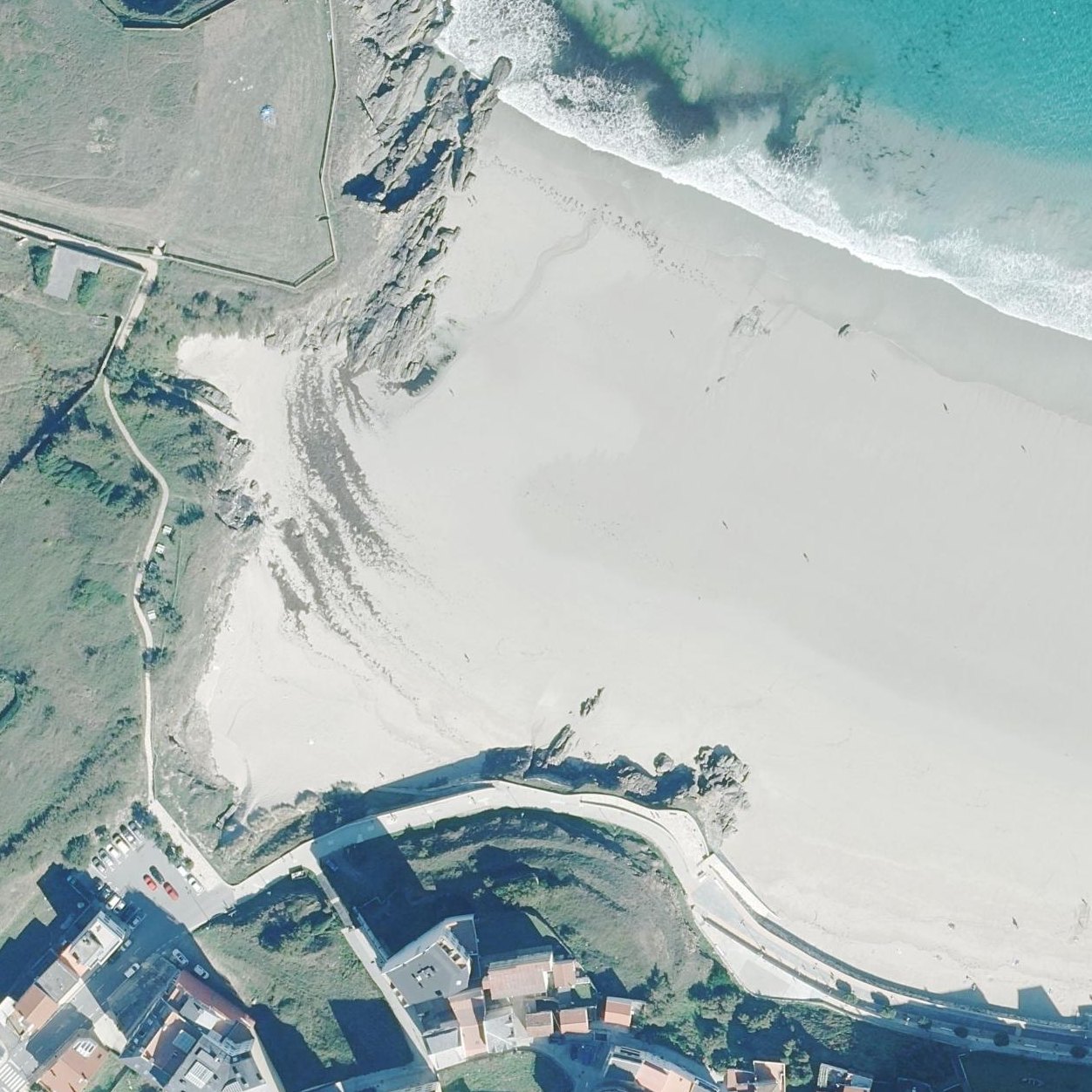 Aerial map of Praia de Canido