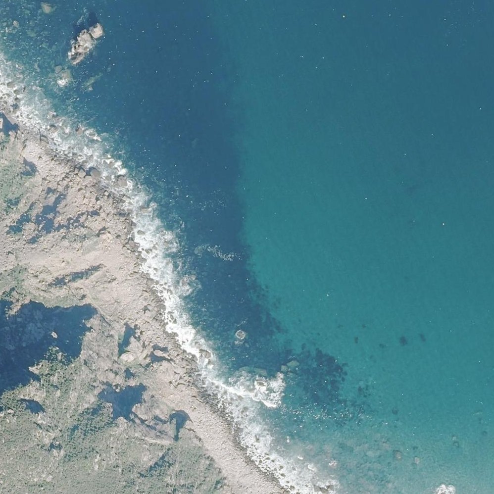 Aerial map of Praia de Cortes