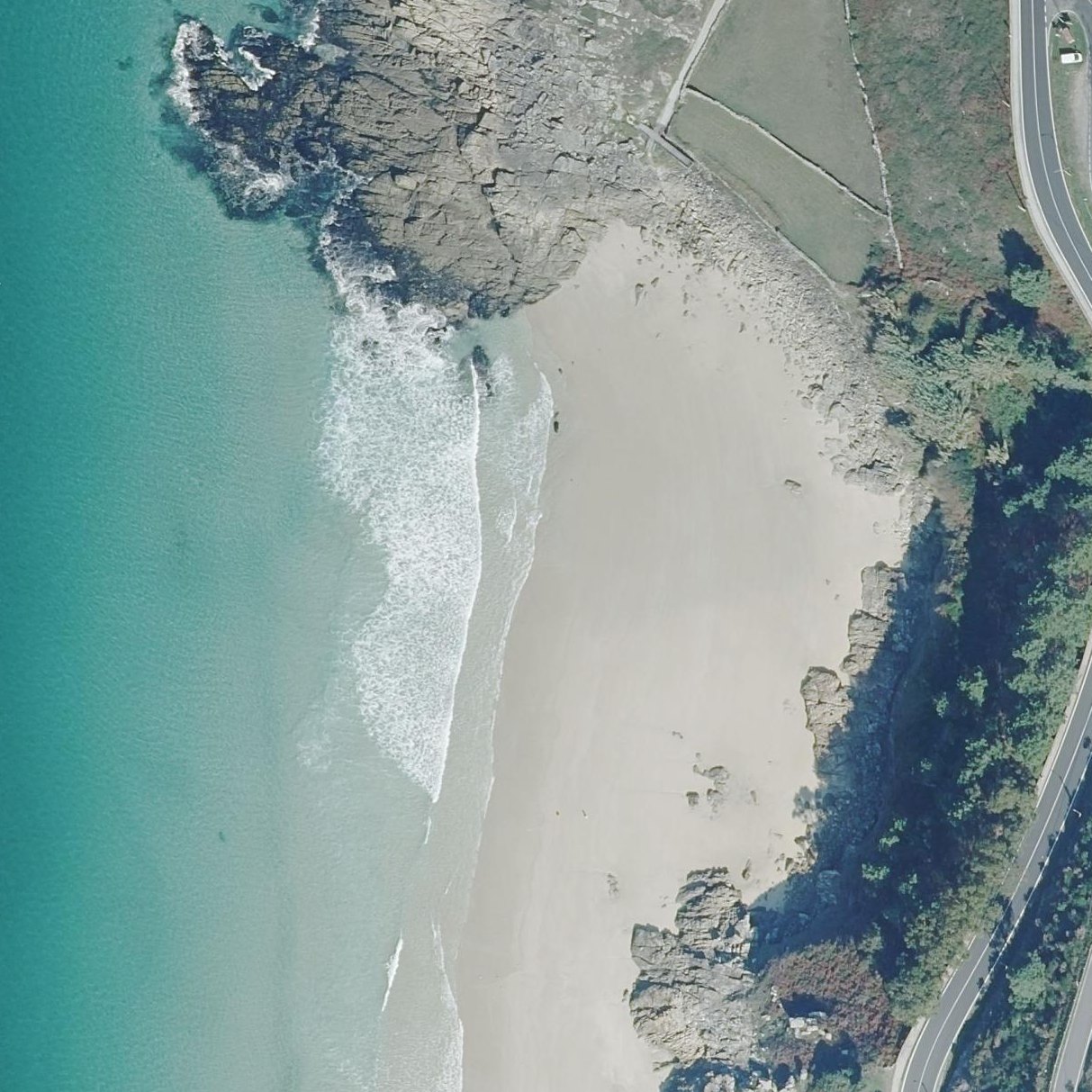 Aerial map of Praia de Fonforrón