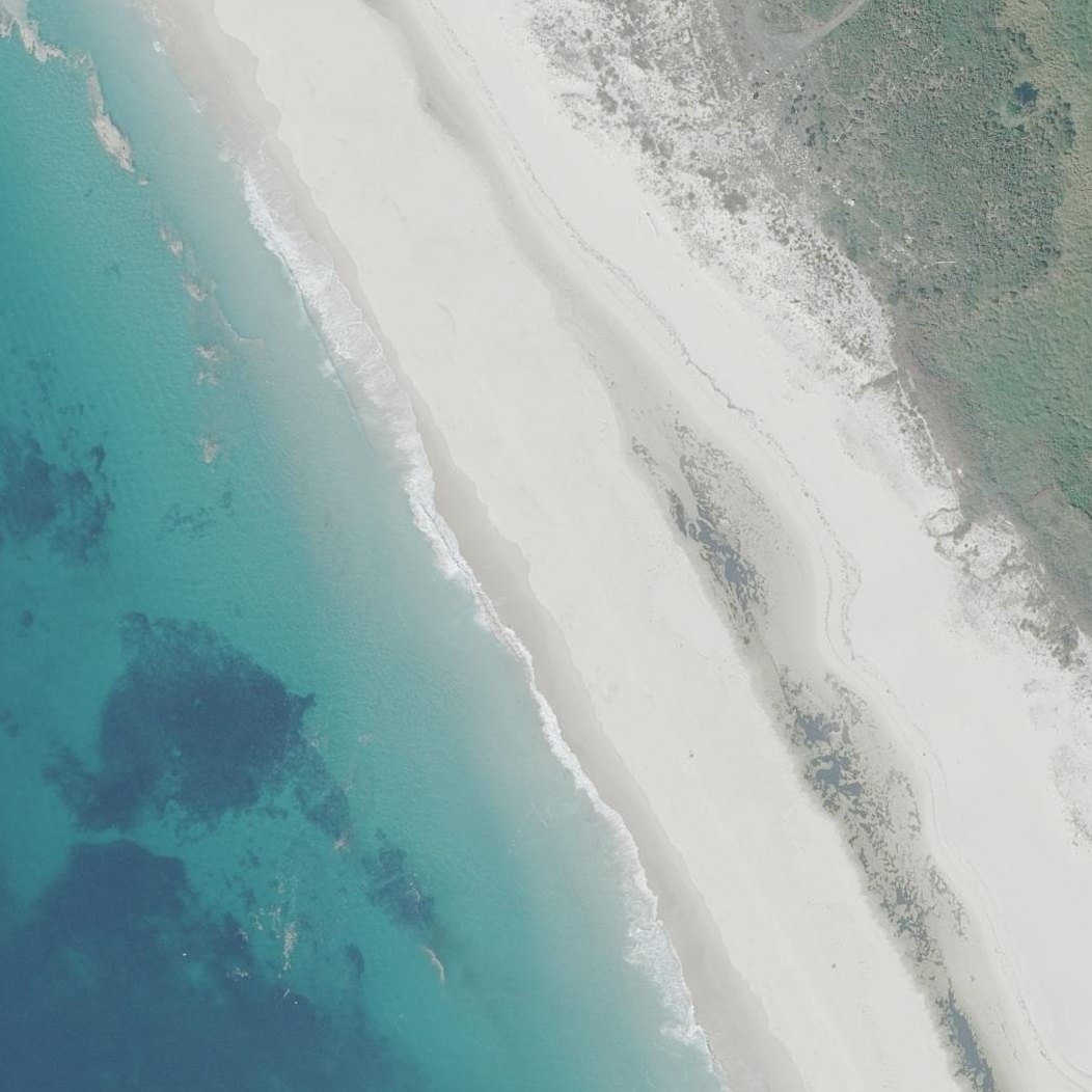 Aerial map of Praia de Lariño