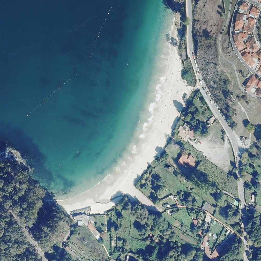 Aerial map of Praia de Mogor