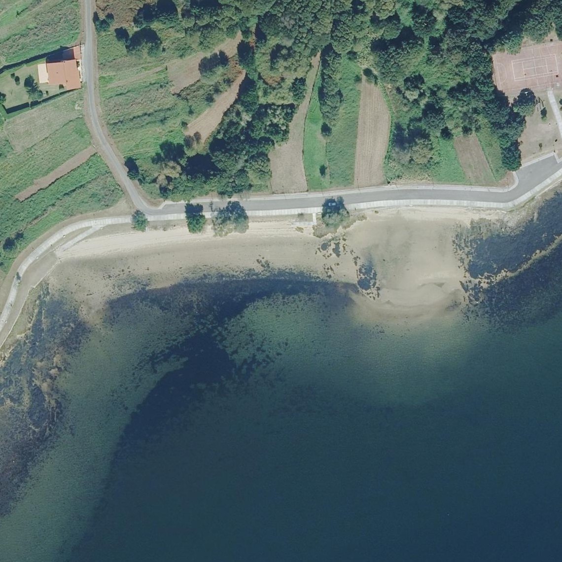 Aerial map of Praia de Portosiavo