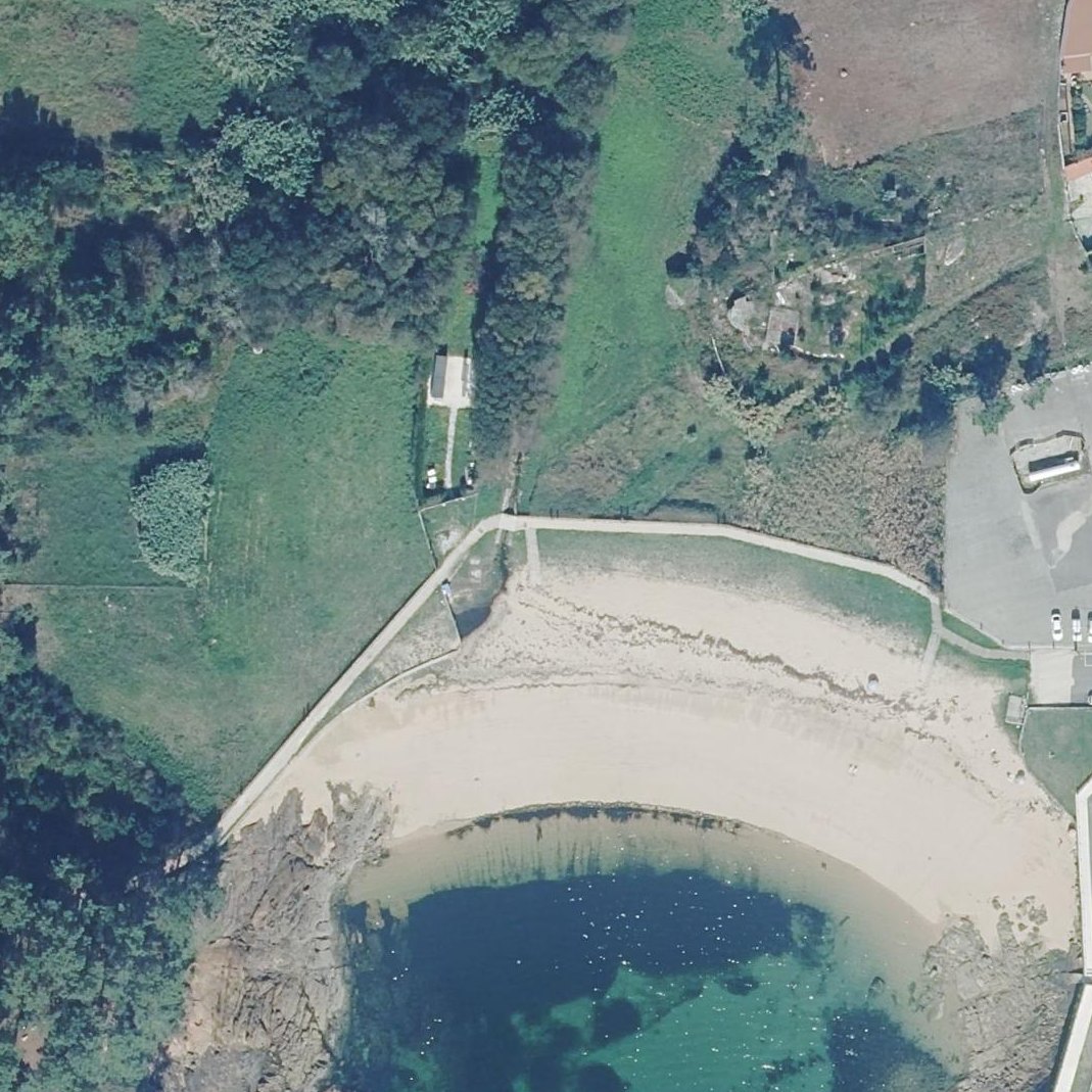Aerial map of Praia de Río Azor