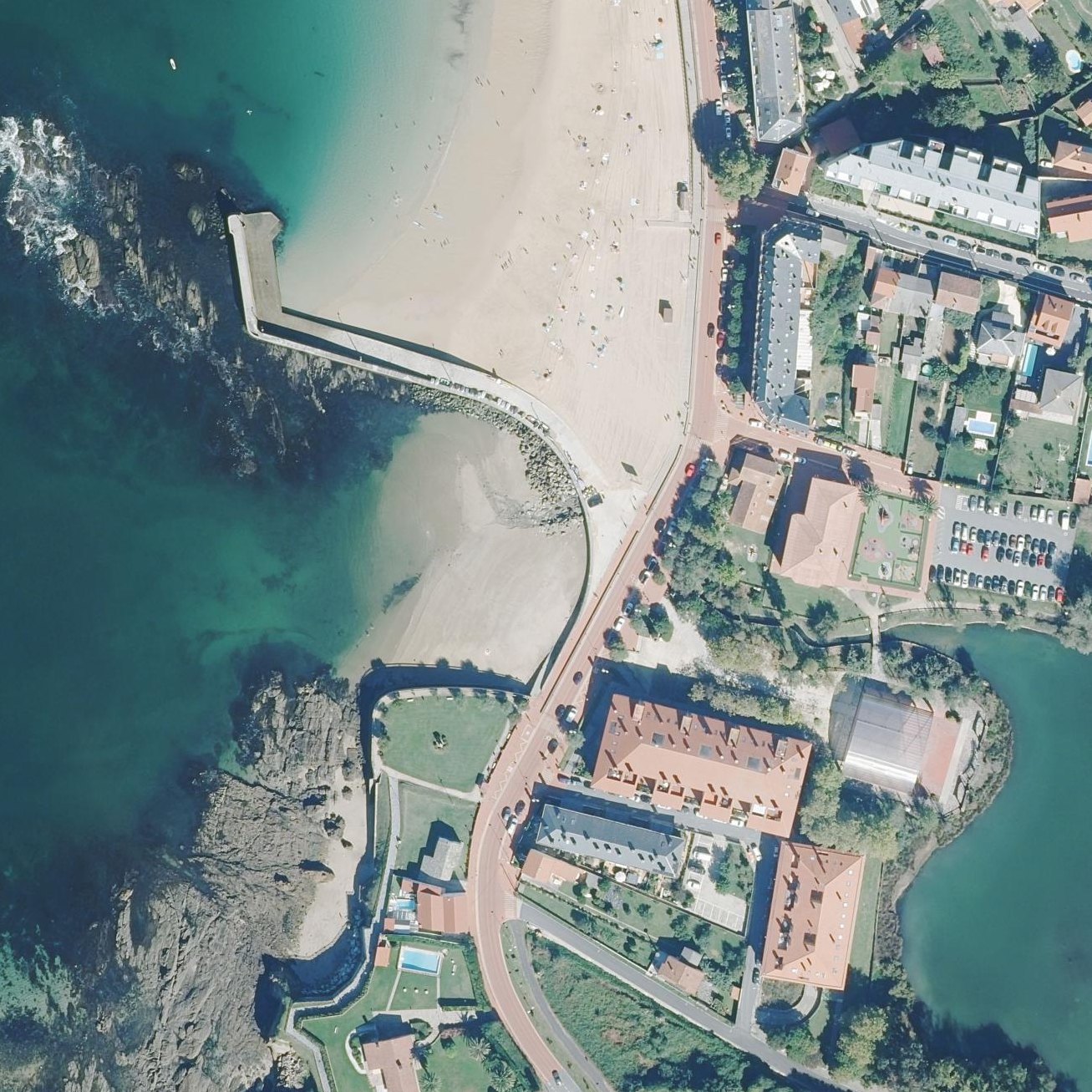 Aerial map of Praia de Santa Ana