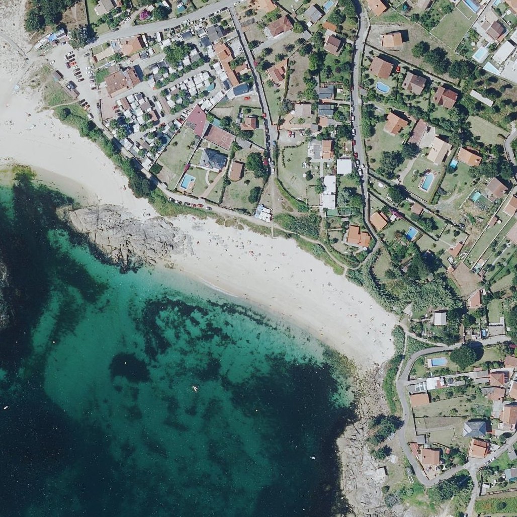 Aerial map of Praia de Santa Marta