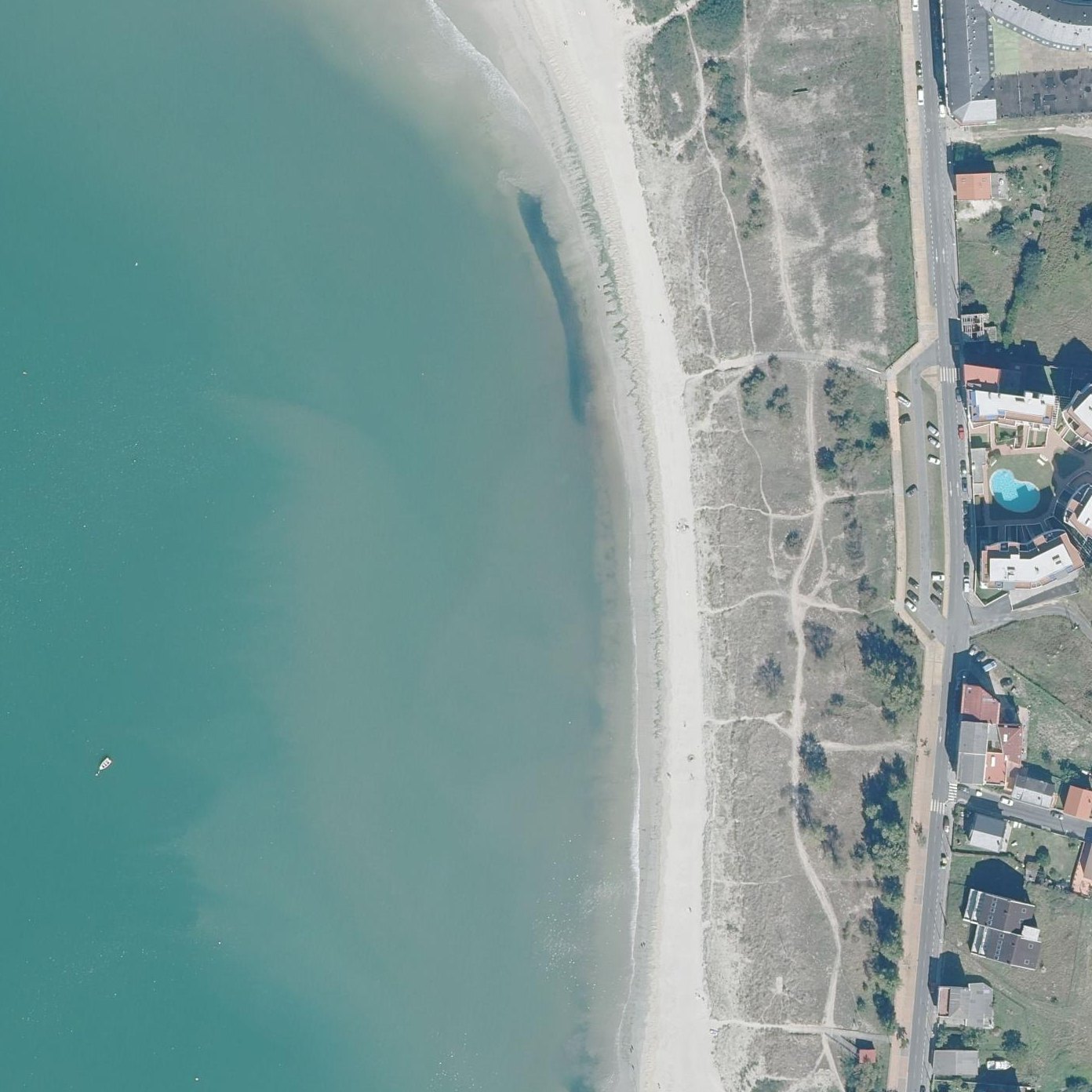 Aerial map of Praia de Santo Isidro
