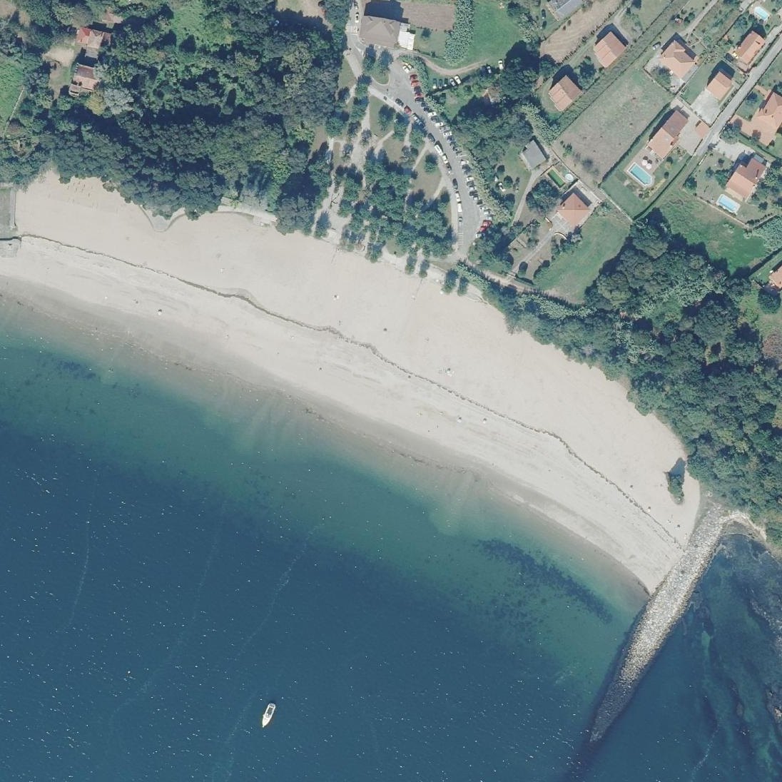 Aerial map of Praia de Tanxil