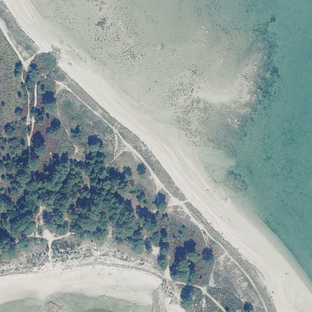 Aerial map of Praia de Xastelas