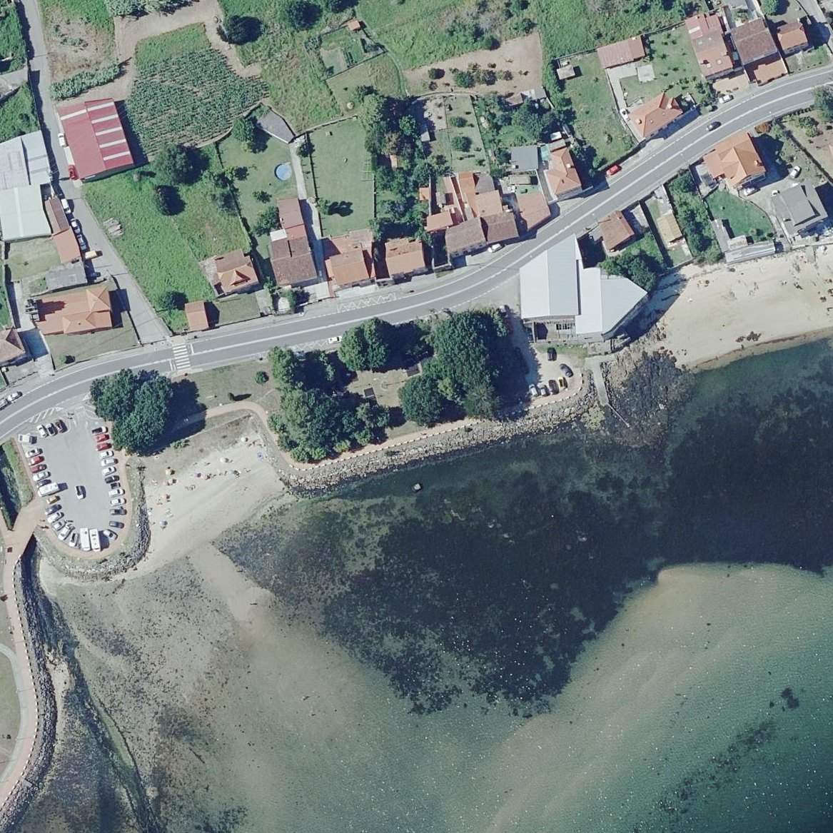Aerial map of Praia do Almacén