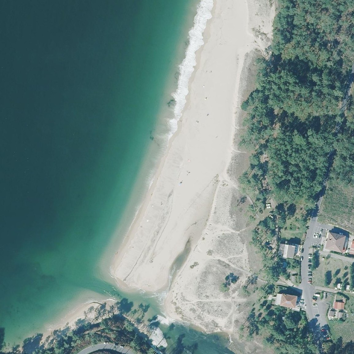 Aerial map of Praia do Lago