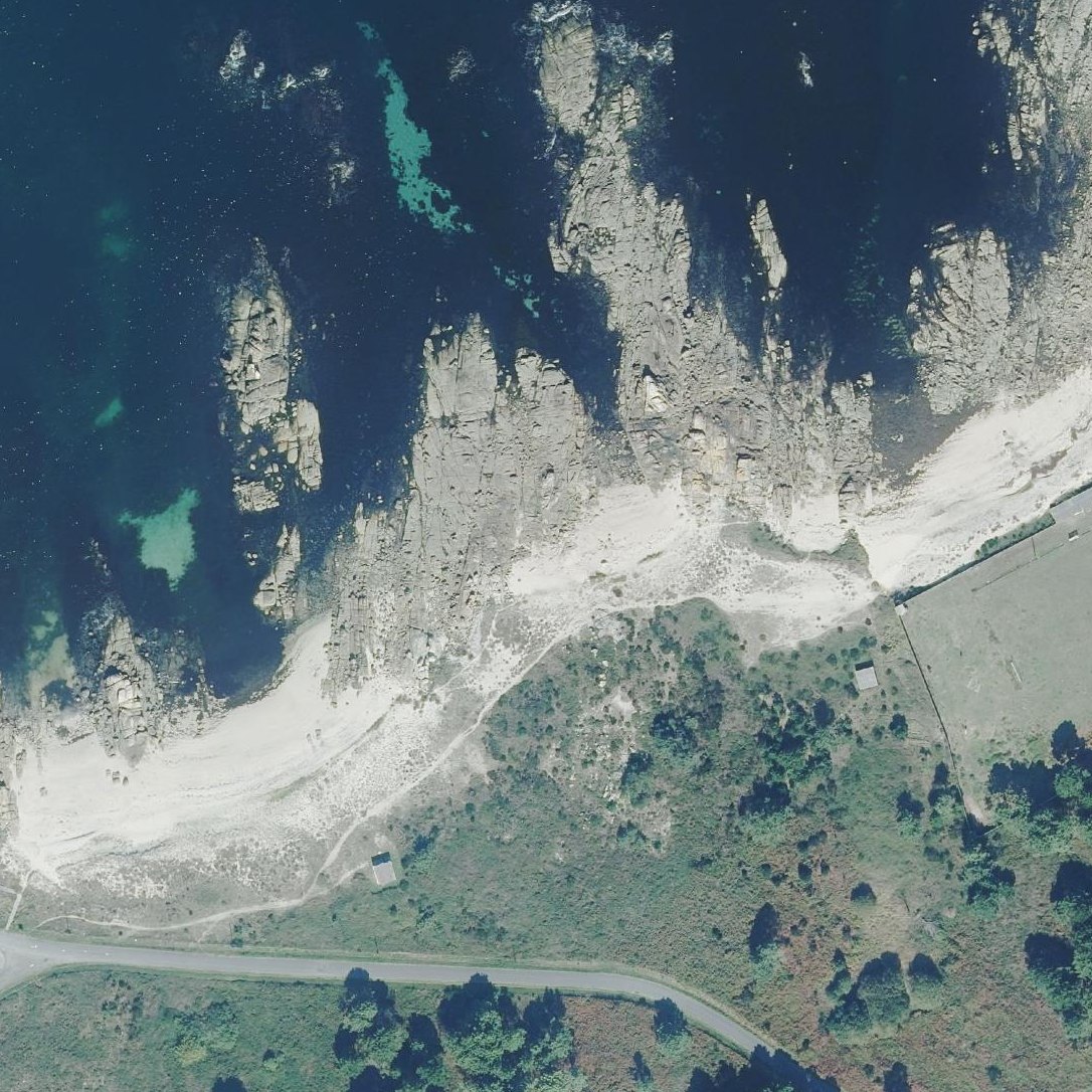 Aerial map of Praia do Porto das Caramuxas