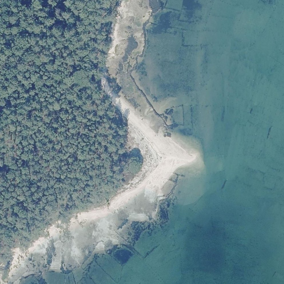 Aerial map of Praia do Vao