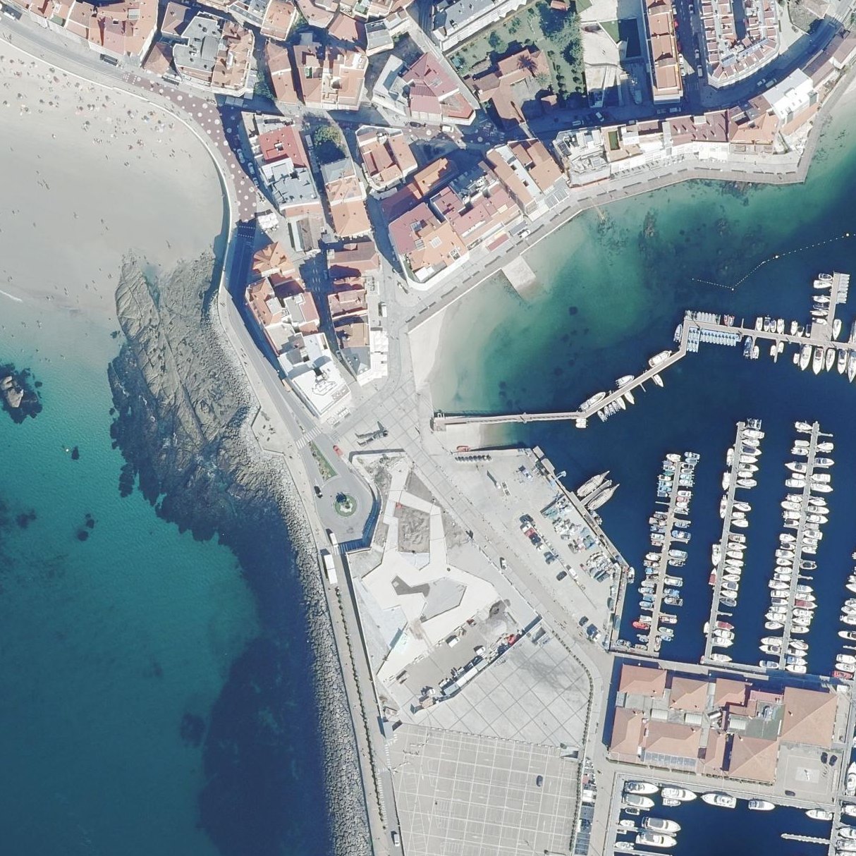 Aerial map of Praia dos Barcos