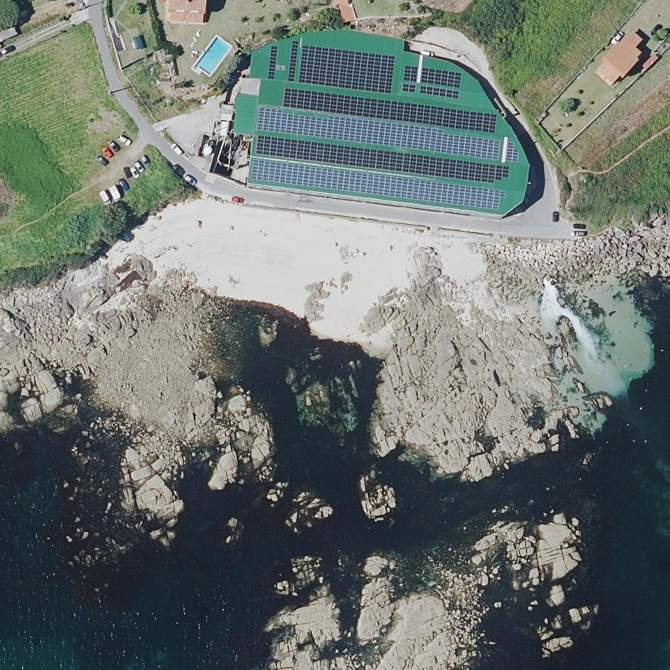 Aerial map of Praia dos Castros