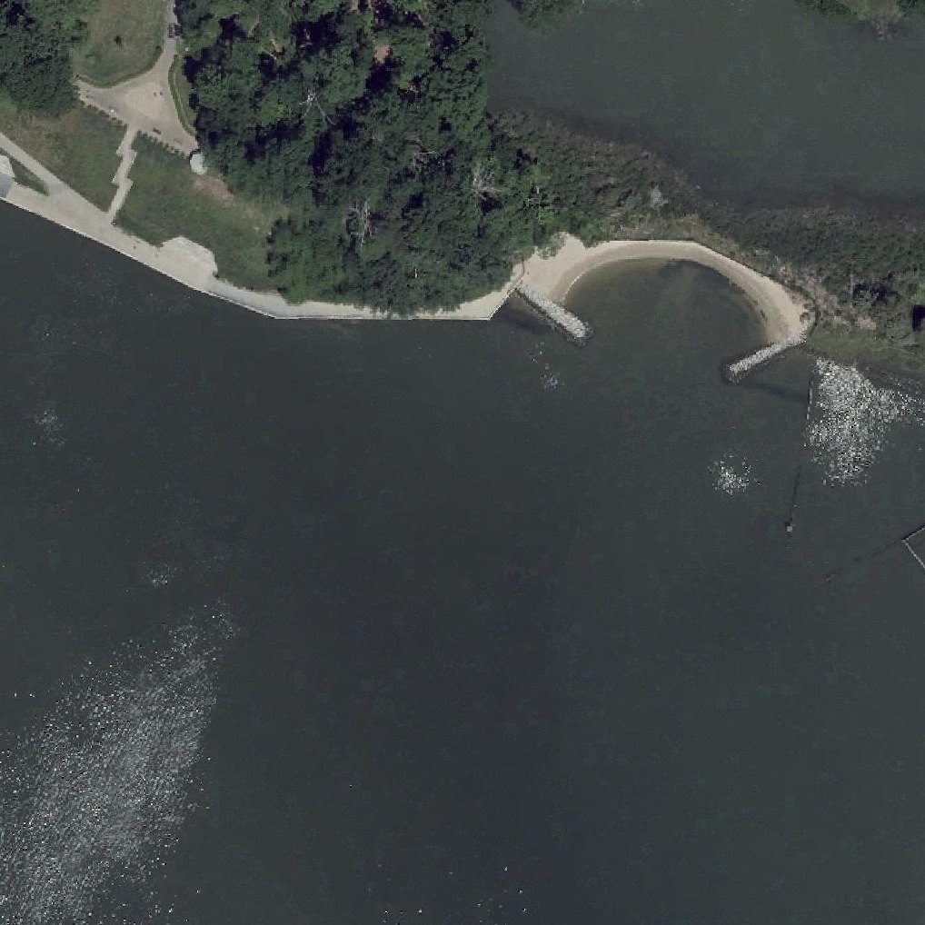 Aerial map of Quiet Waters Dog Beach