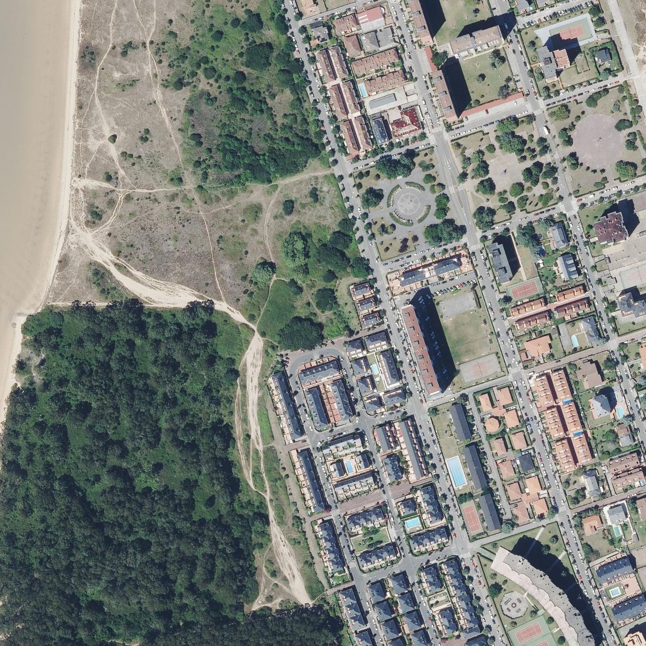 Aerial map of Regatón Beach