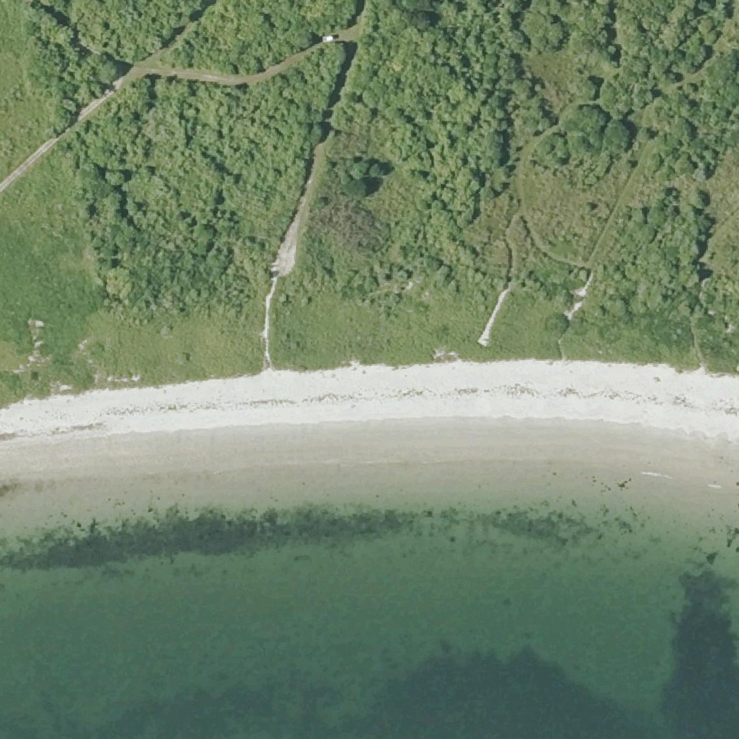 Aerial map of Round Hill Beach