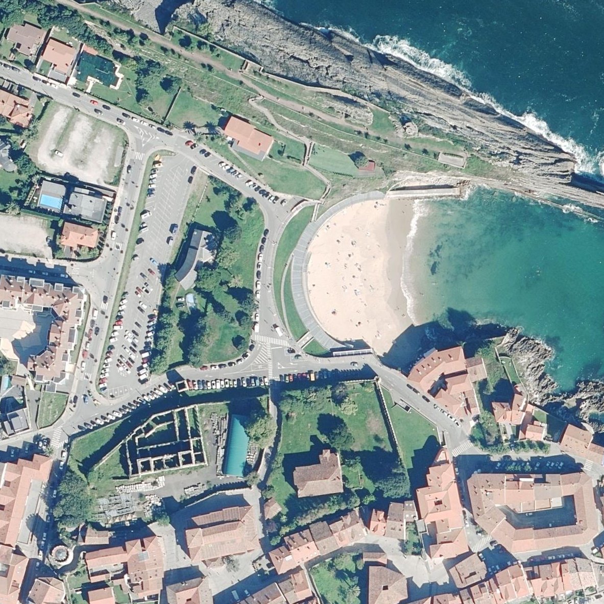 Aerial map of Sablon beach