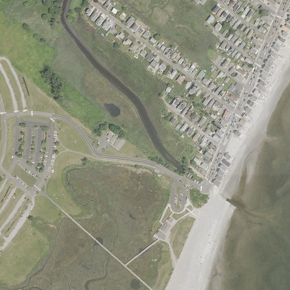 Aerial map of Silver Sands Beach