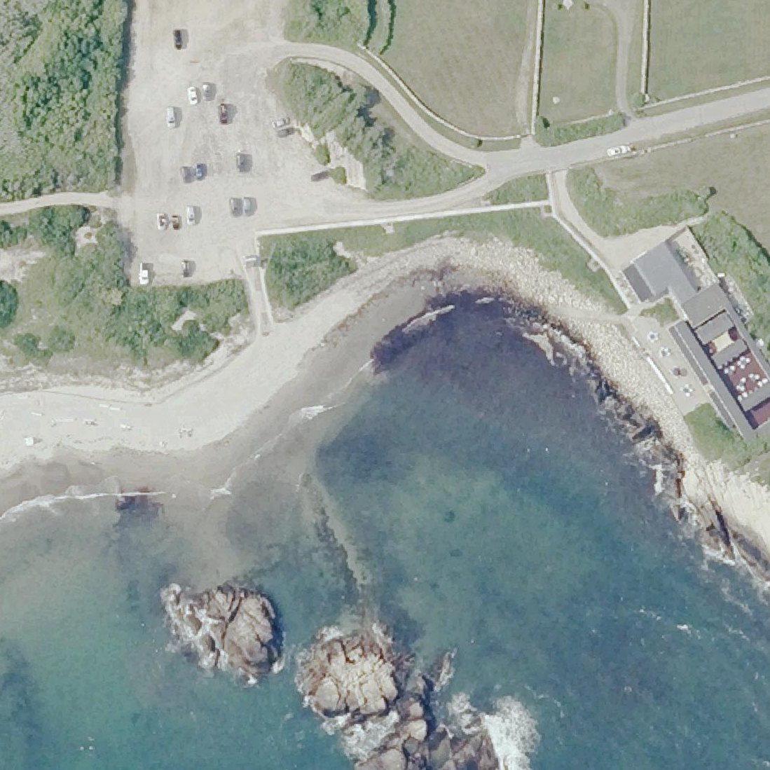 Aerial map of Warren's Point Beach