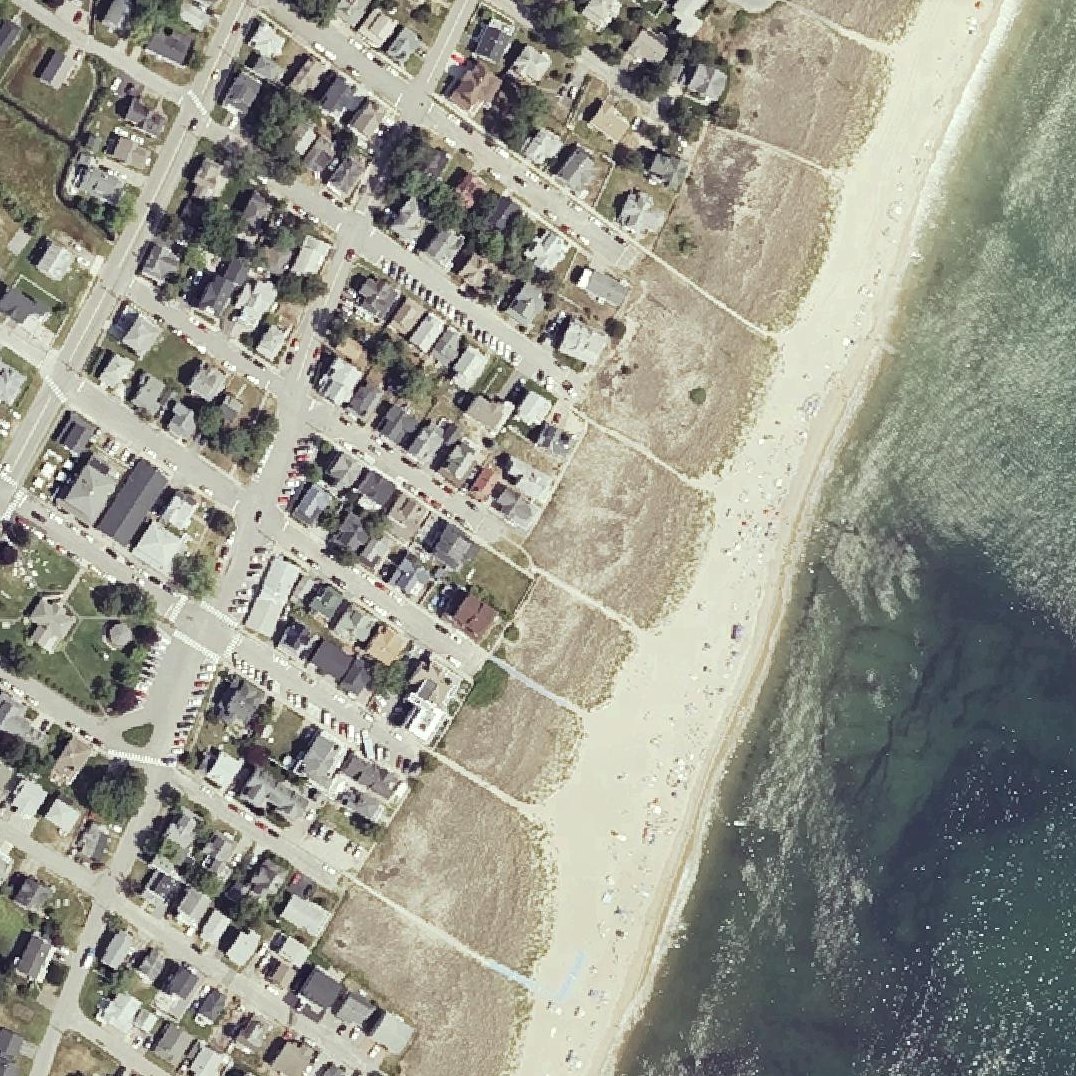 Aerial map of Winona Ave Beach Access